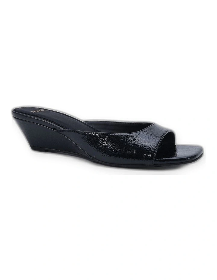 Willodean in Black Crinkle image 2