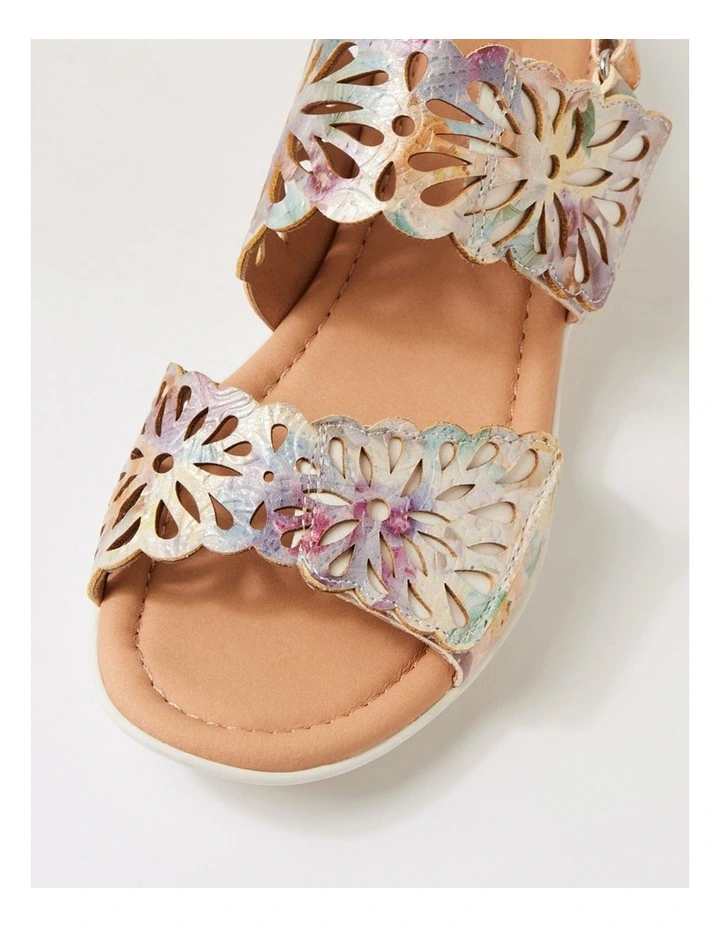 Beckhams Meadow Embossed Leather Sandals image 4