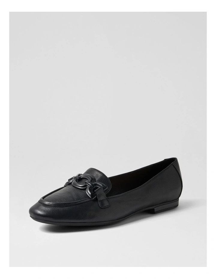 Umaya D Black Leather Flat Shoes image 2