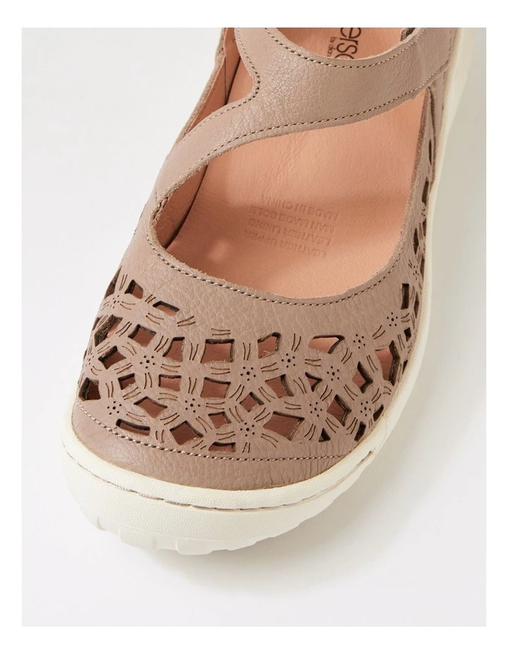 Teasi Taupe Off White Leather Mary Janes image 4
