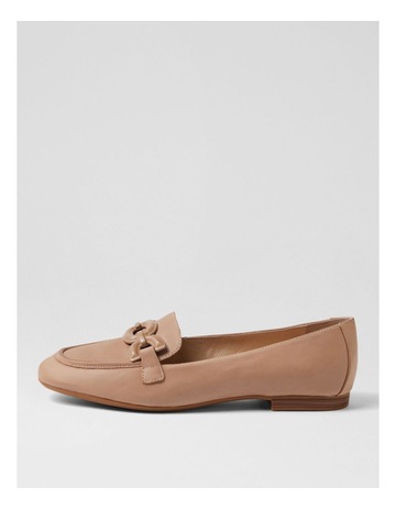 Neutral colour