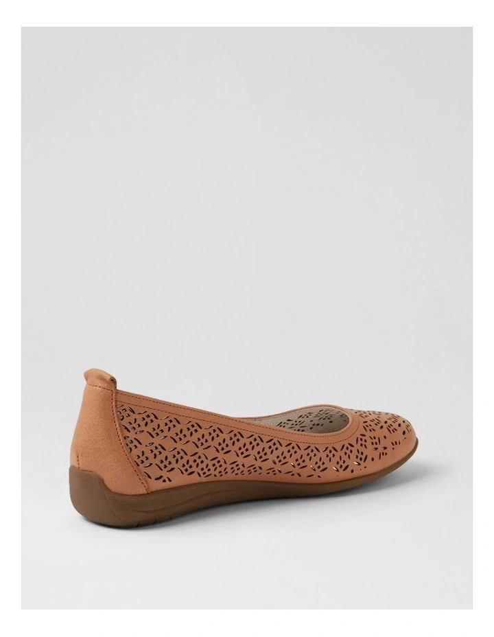 Carlinas Dark Tan Leather Flat Shoes image 3