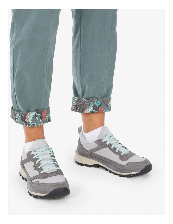 Womens Low-Rise Leather Hiking Boots NH500 in Grey image 2