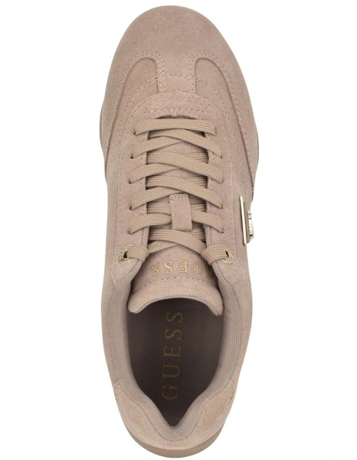 Gabiey Sneakers in Beige image 5