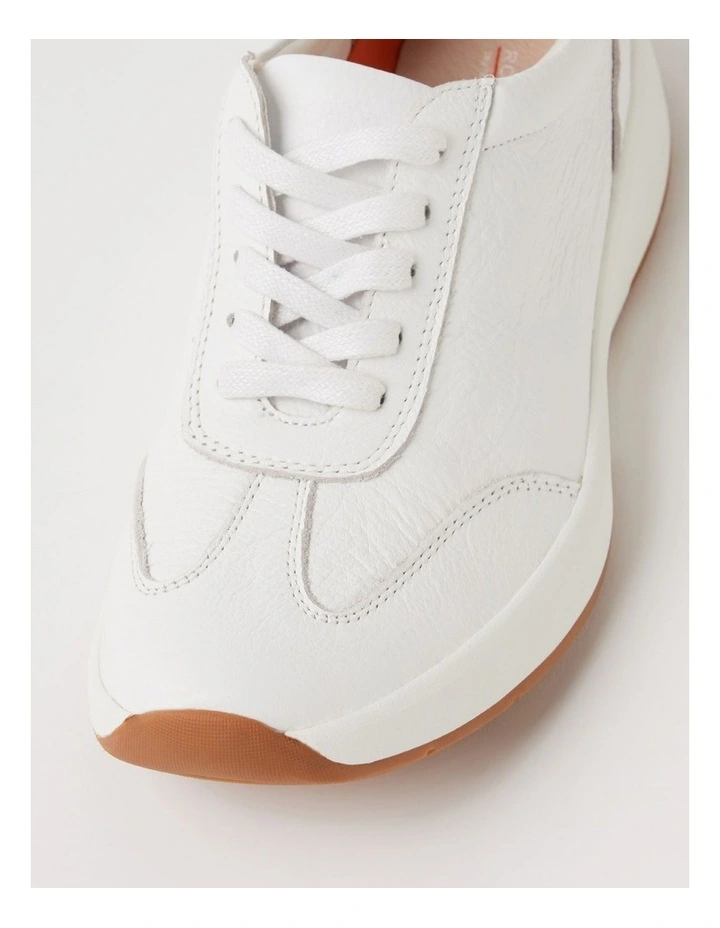 Tru Balance White Leather Sneakers image 4