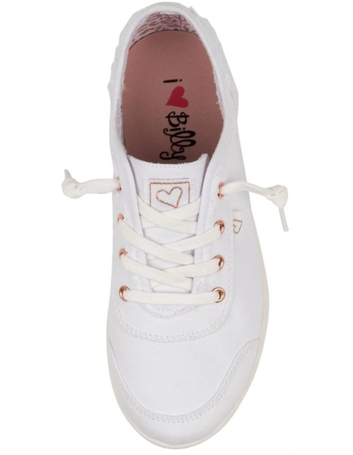 MYNKA WHITE CANVAS image 5