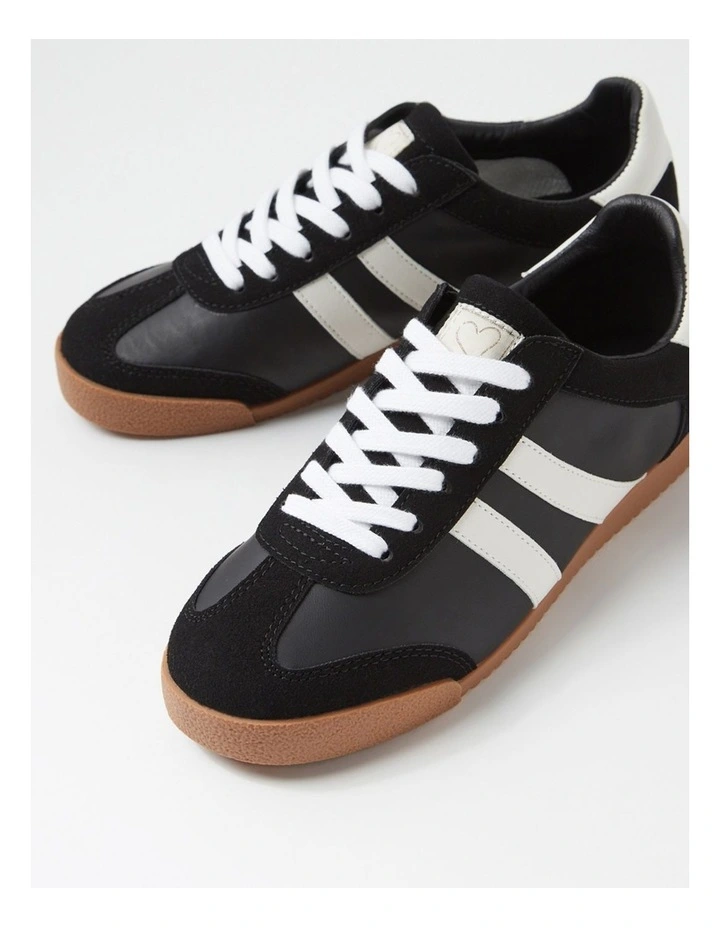 Evaporate Black Gum Sneakers image 5