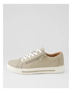 Evone Mist Leather Sneakers