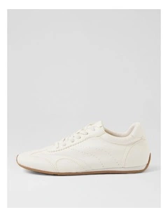 Ashies White Sneakers