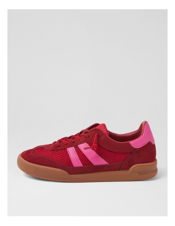 Red colour