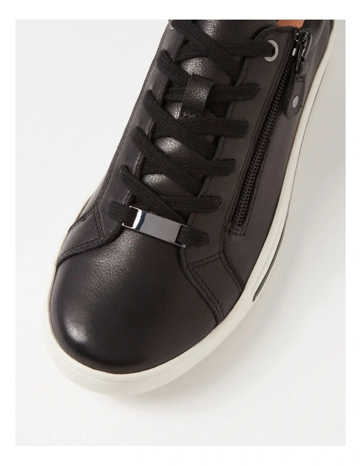 Evone Black Leather Sneakers image 4