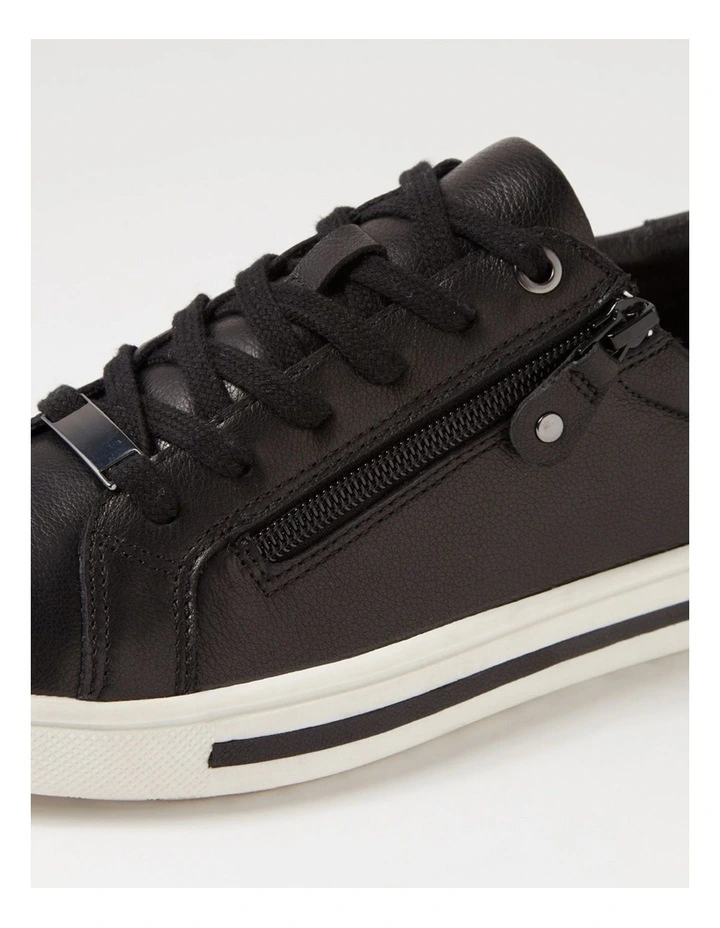 Evone Black Leather Sneakers image 5