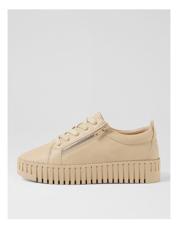 Neutral colour