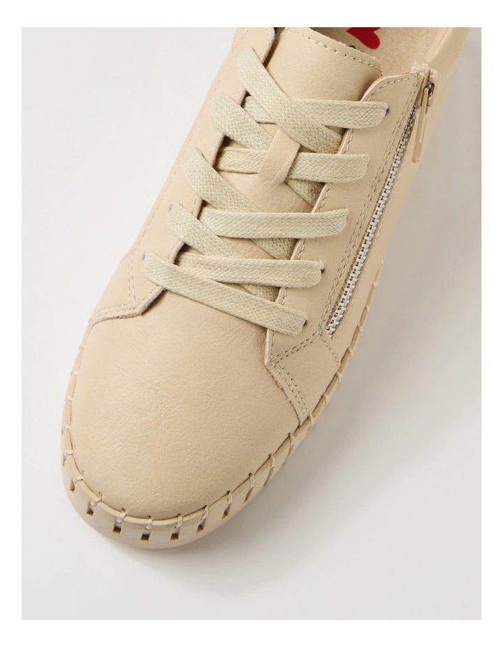 Basiko Latte Sneakers image 4