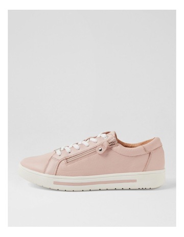 Pink colour