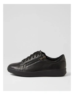Lillyz Black Leather Sneakers