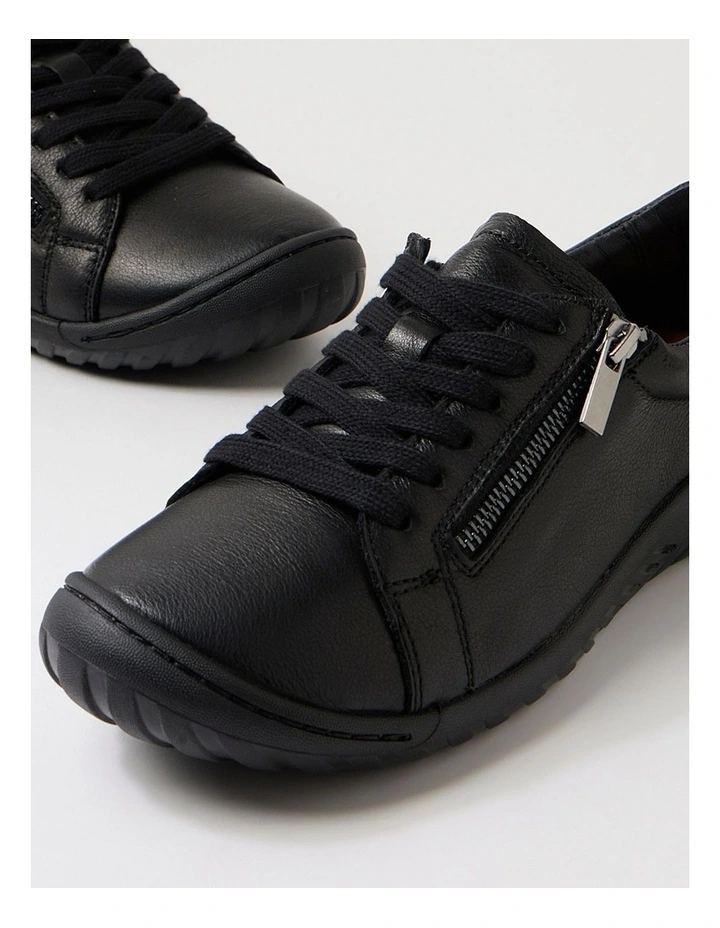 Travi Black Leather Sneakers image 5
