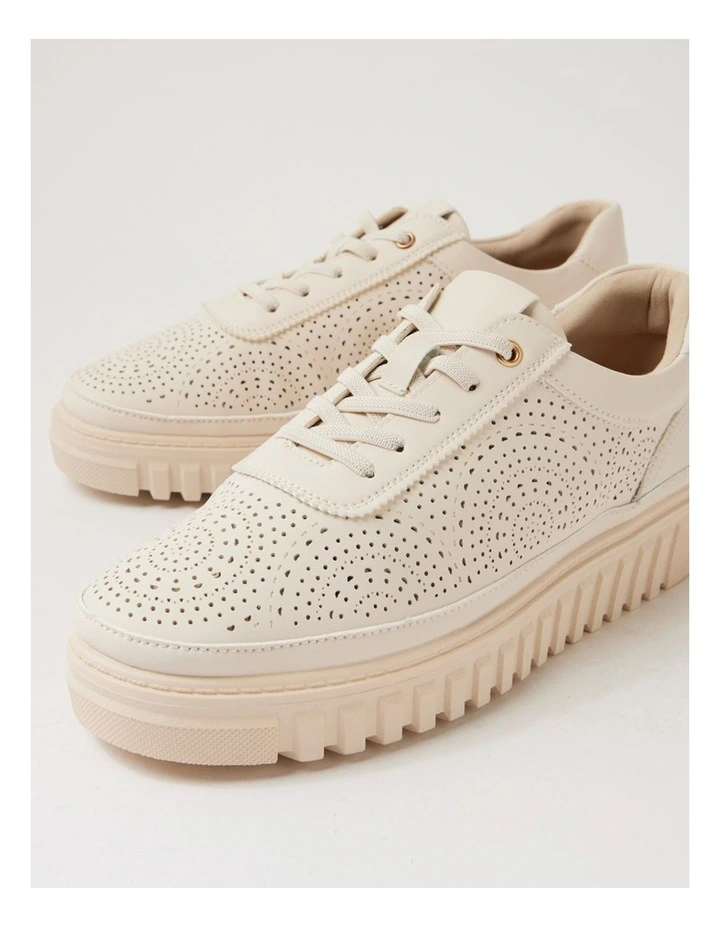 Toppie Beige Sneakers image 5