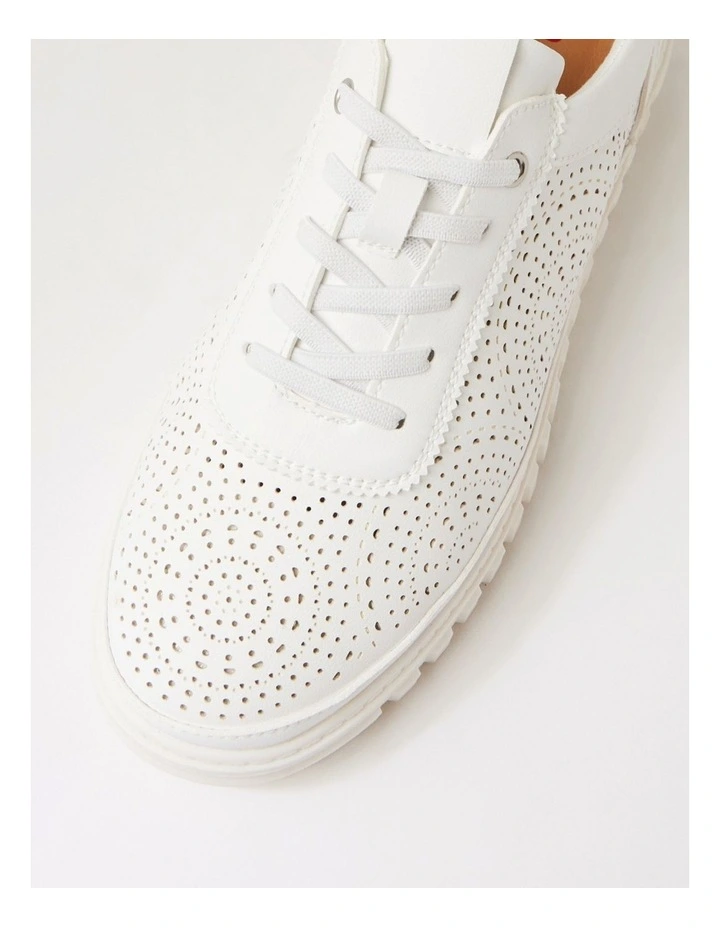 Toppie White Sneakers image 4