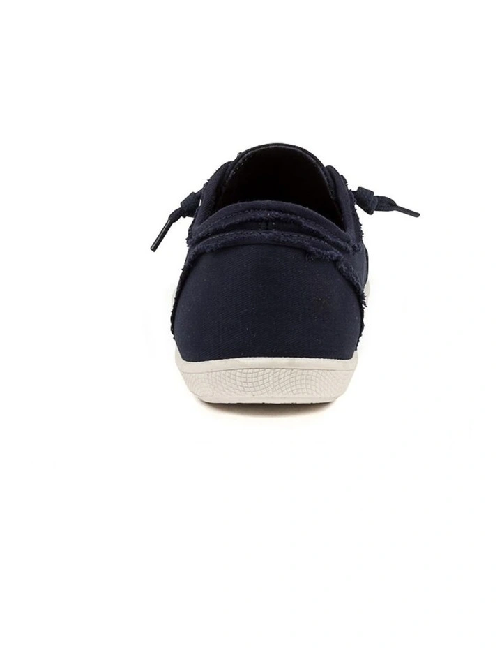 MYNKA NAVY CANVAS image 3