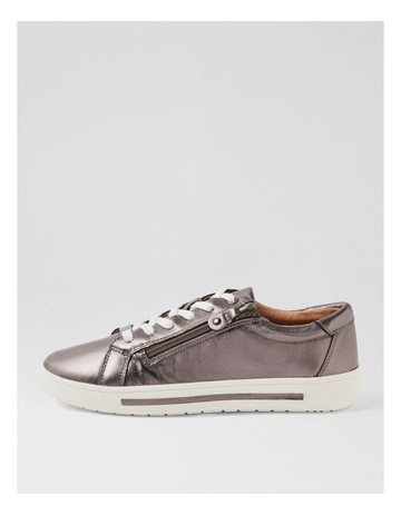 Metallic colour