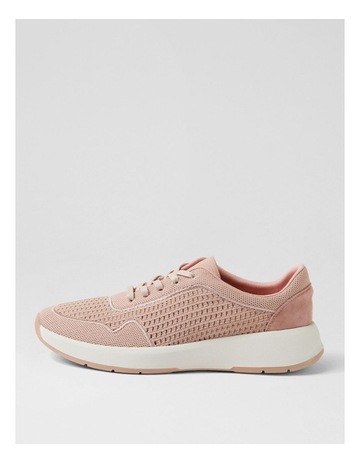 Pink colour