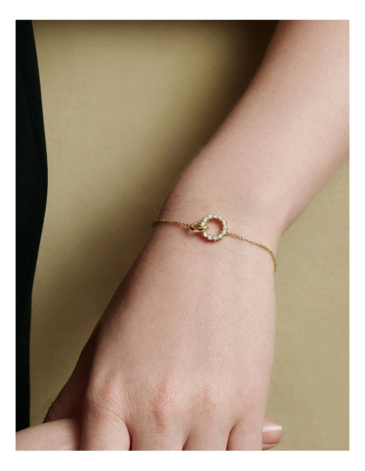 Gold Interlinked Circles Pave Bracelet image 2