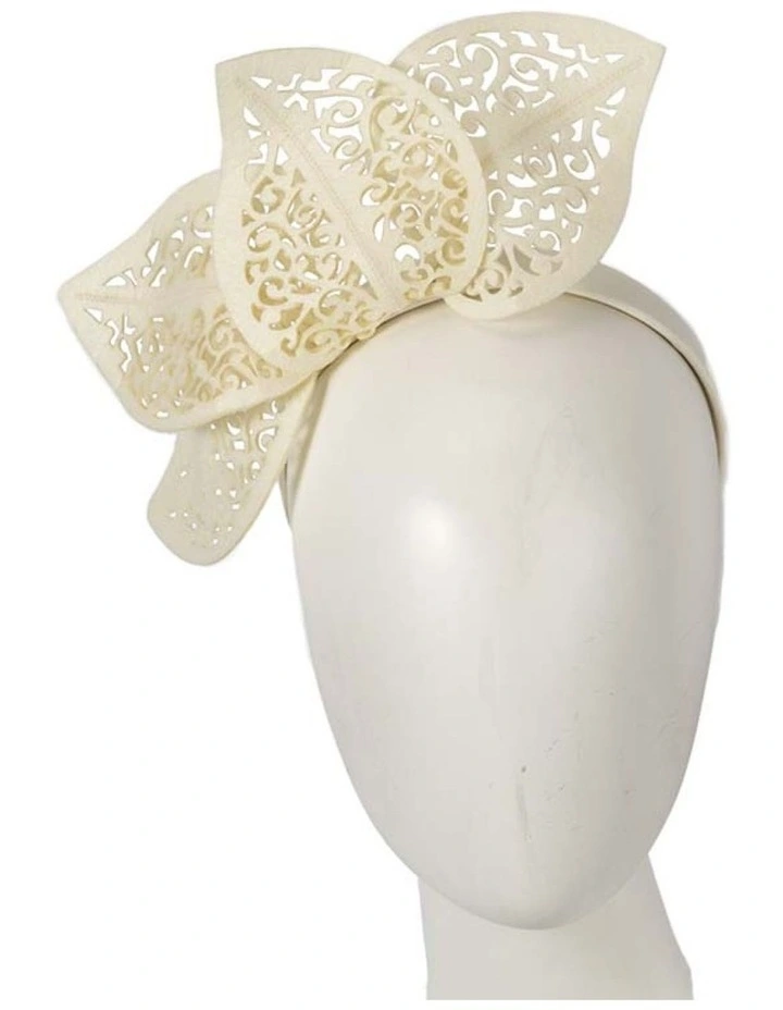 Modern cream racing fascinator by Max Alexander MA681C image 1