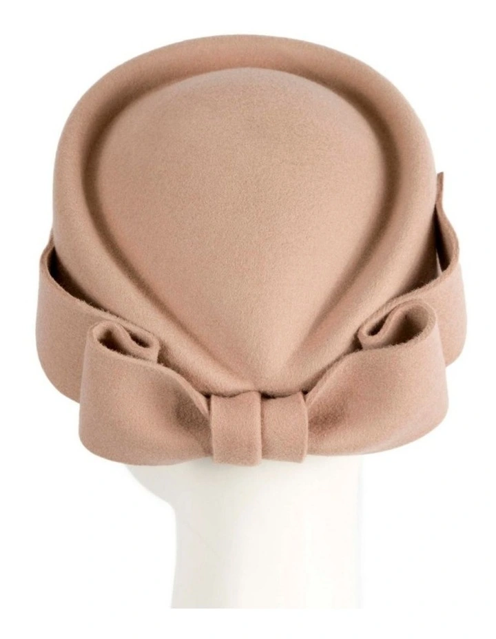 Max Alexander Beige Felt Pillbox Hat - Classic Winter Racing Style J460BE image 1