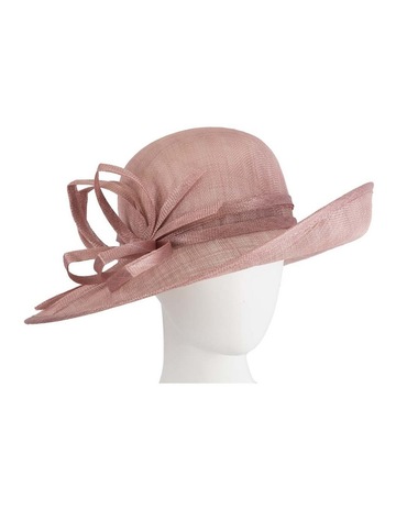 Pink colour