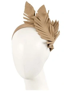 Max Alexander beige felt leaf winter racing fascinator J406OBE