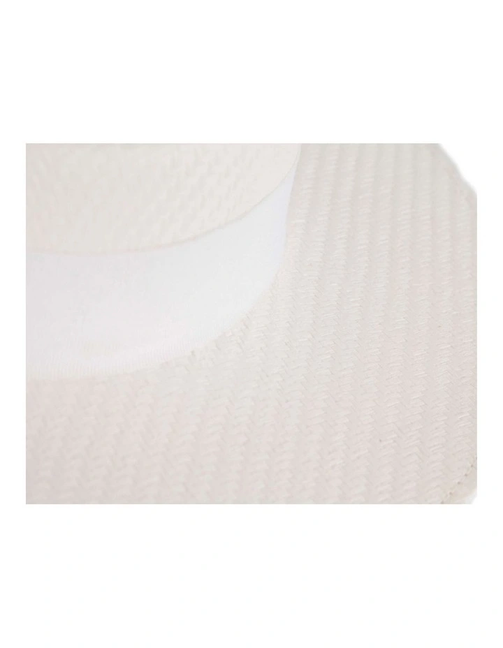 MA867W Boater Hat in White image 5