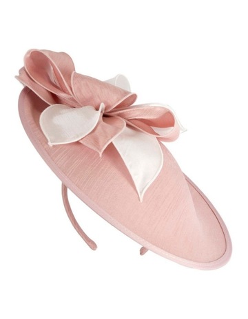 Pink colour
