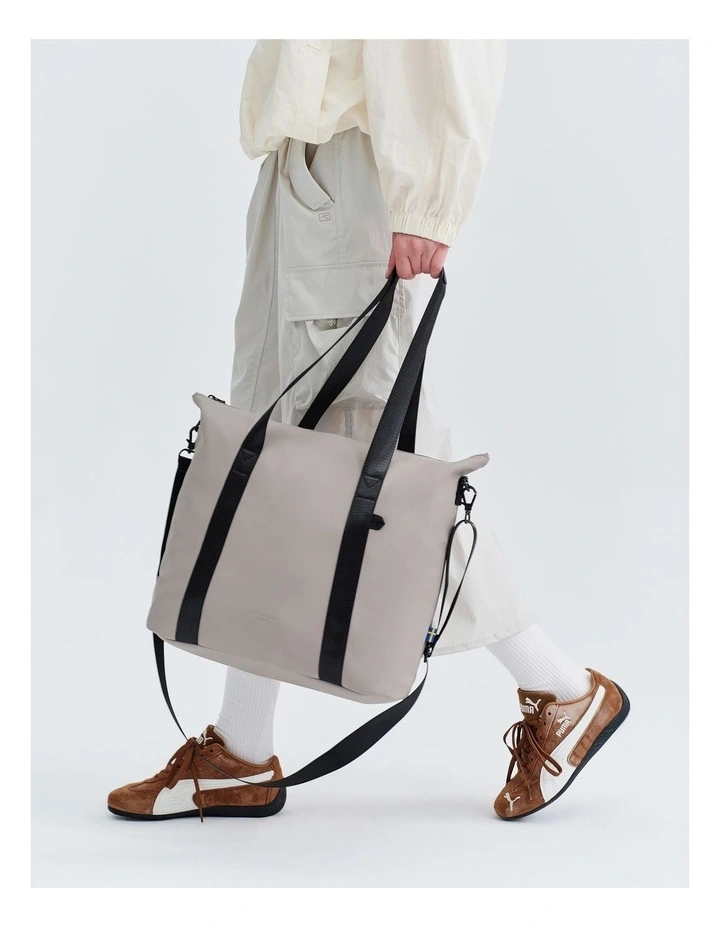 Gaston Luga Dsh Shopper (17.30L) Waterproof Tote - Taupe image 6