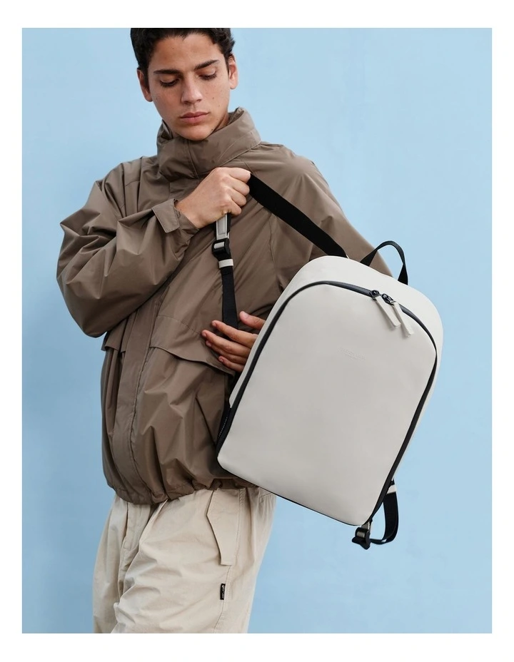 Gaston Luga Dsh Daily (13L) Waterproof 14 Laptop Backpack - Taupe image 6