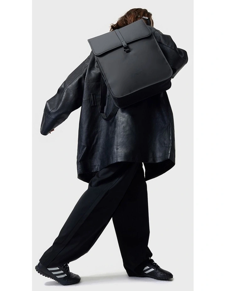 Gaston Luga Dsh (18.5L) Waterproof 16 Laptop Backpack  - Black image 7