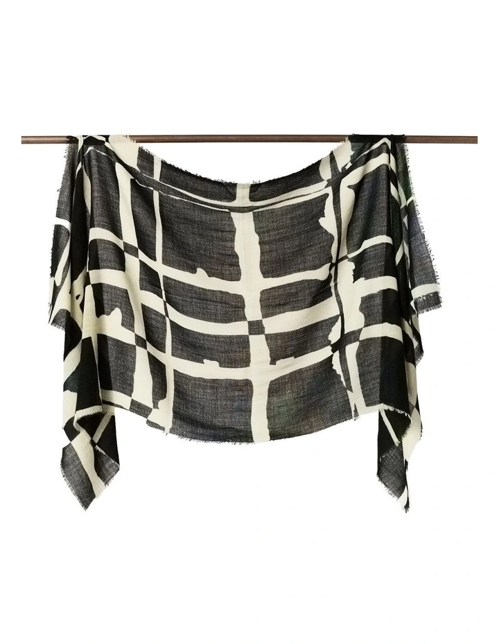 GEO SCARF image 2