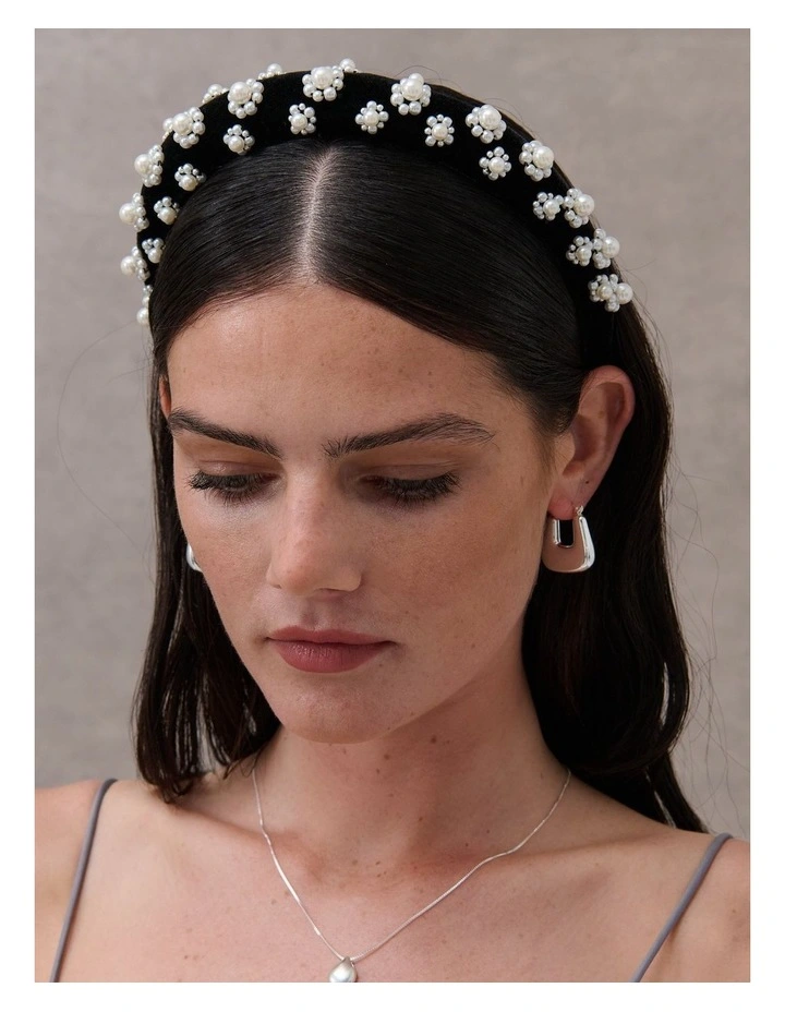 Pearl Floral Velvet Statement Headband - Black image 3