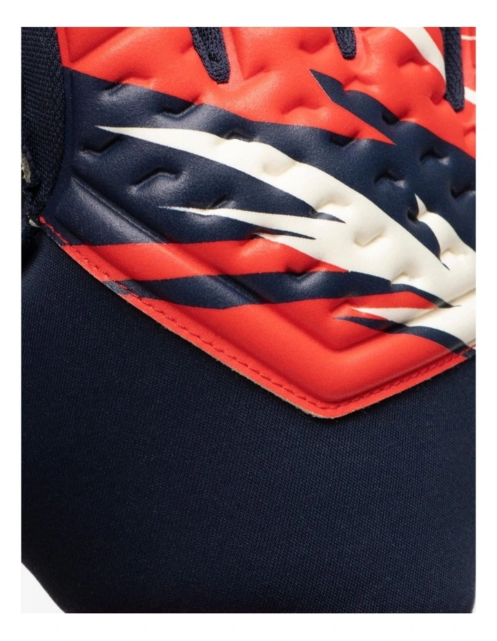 Decathlon | Kids' Football Goalkeeper Gloves 100 Superesist image 5