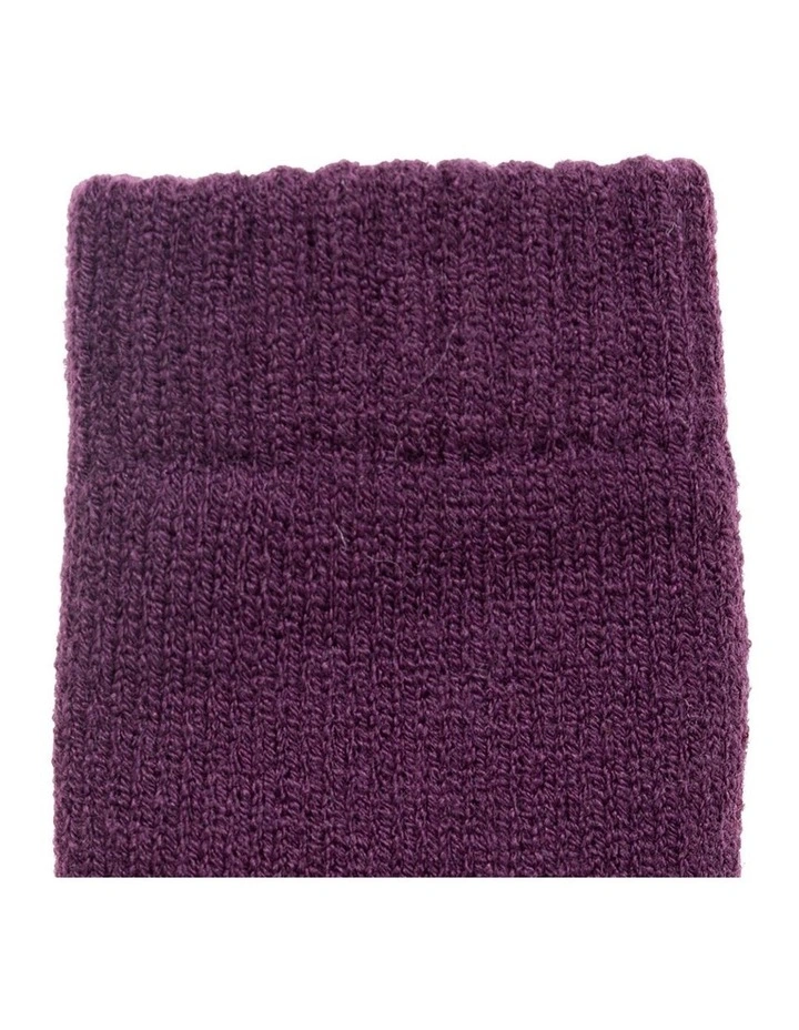 Dents Womens Cable Knit Cosy-Lined Gloves in Amethyst image 5