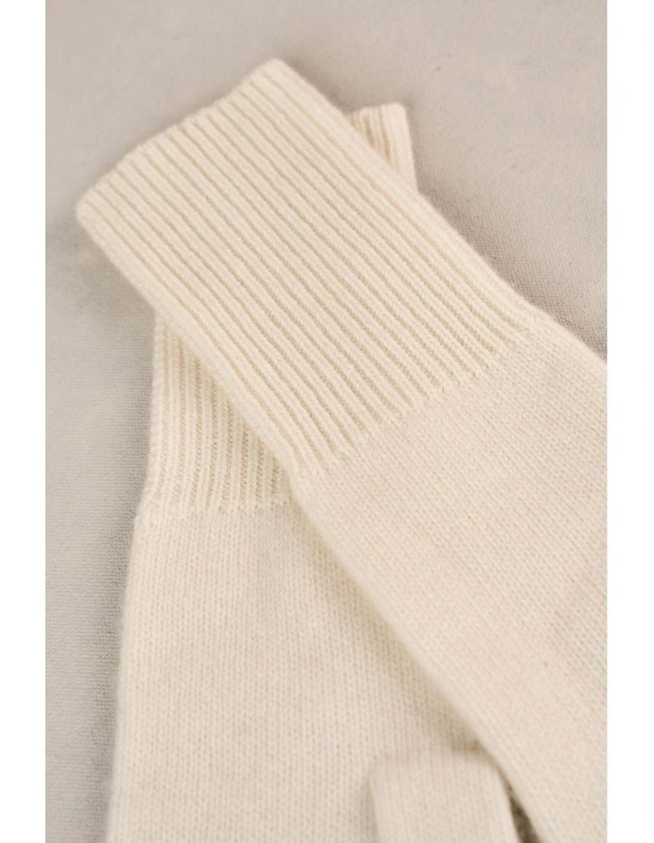 Knitted Gloves - Cream image 5