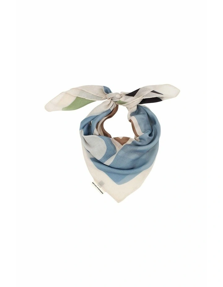 Aquata Large Scarf in Blue image 4