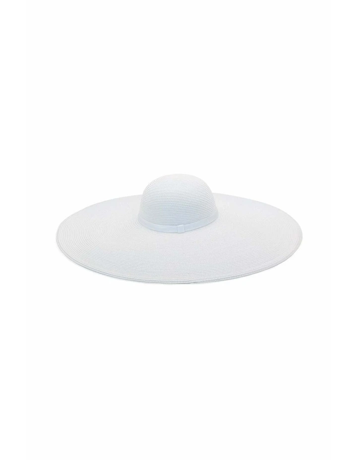 Allegra Floppy in White image 4