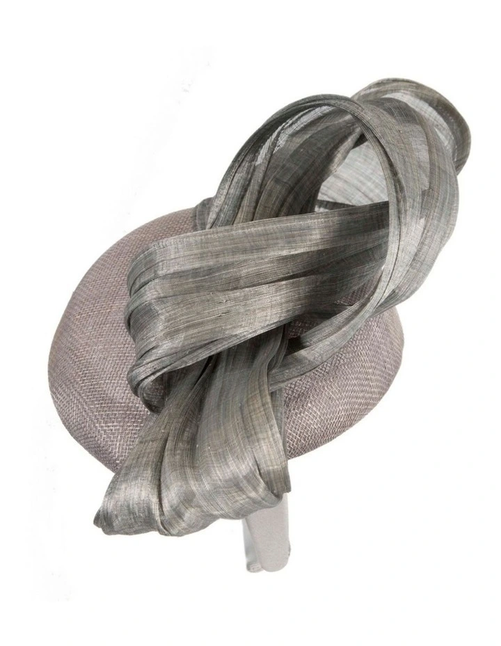 Silver pillbox fascinator with silk abaca bow by Fillies Collection S307S image 3