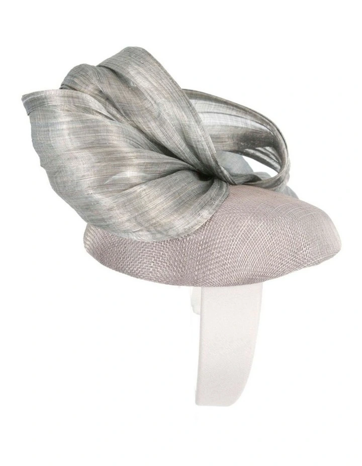 Silver pillbox fascinator with silk abaca bow by Fillies Collection S307S image 4