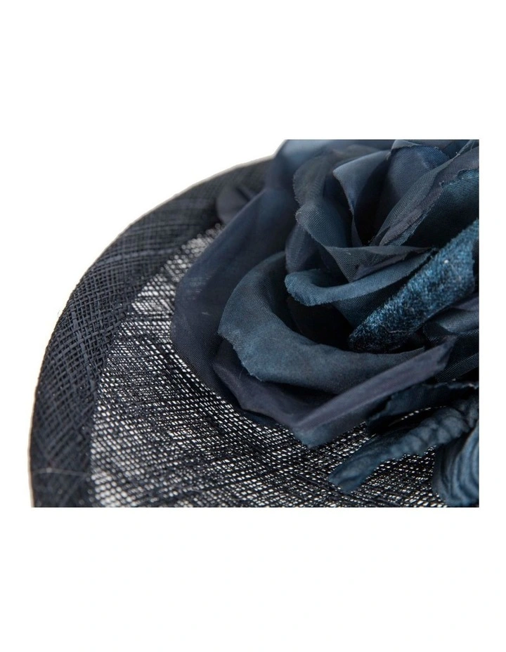 Max Alexander MA959N large navy sinamay fascinator with flower detail image 4