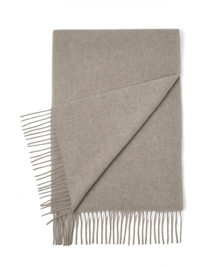 Australian Shepherd UGG Fealara 100% Wool Plain Scarf image 2