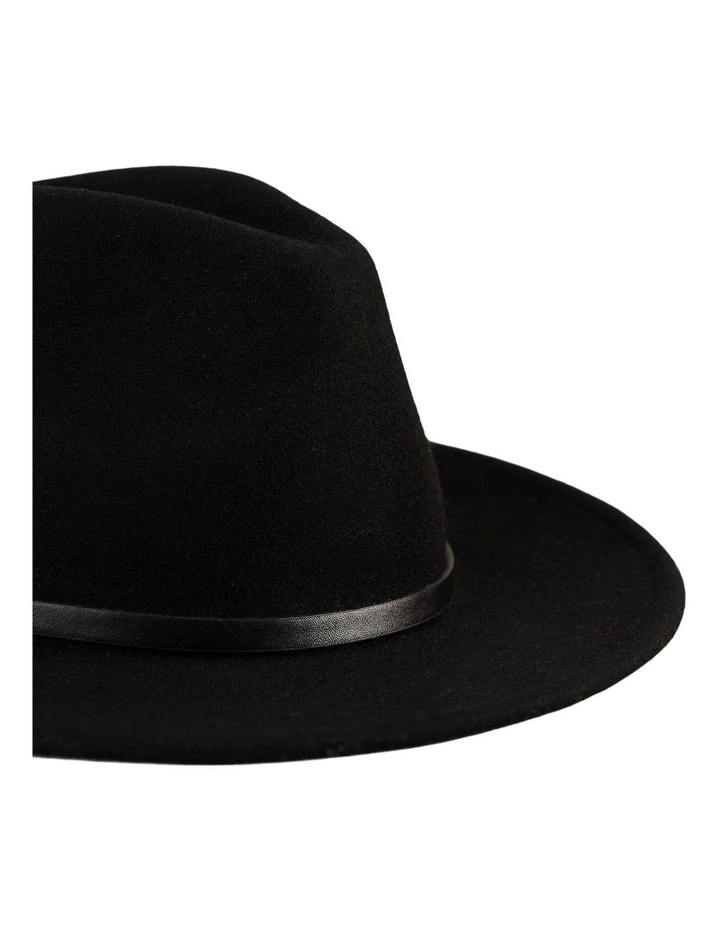 Wool Felt Fedora in Black image 4