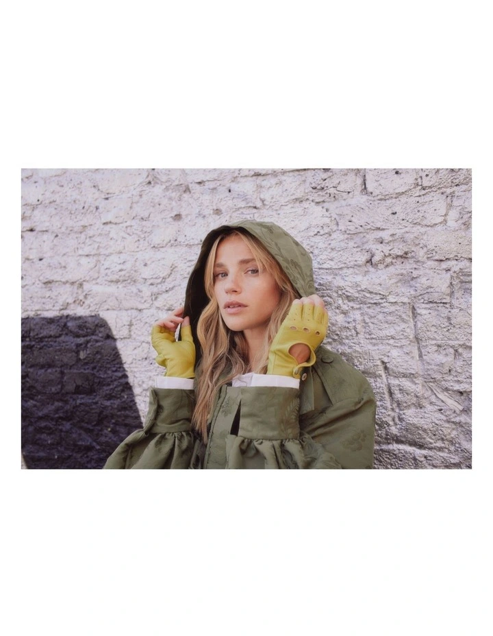 Dents Womens Fingerless Leather Driving Gloves in Lime image 2