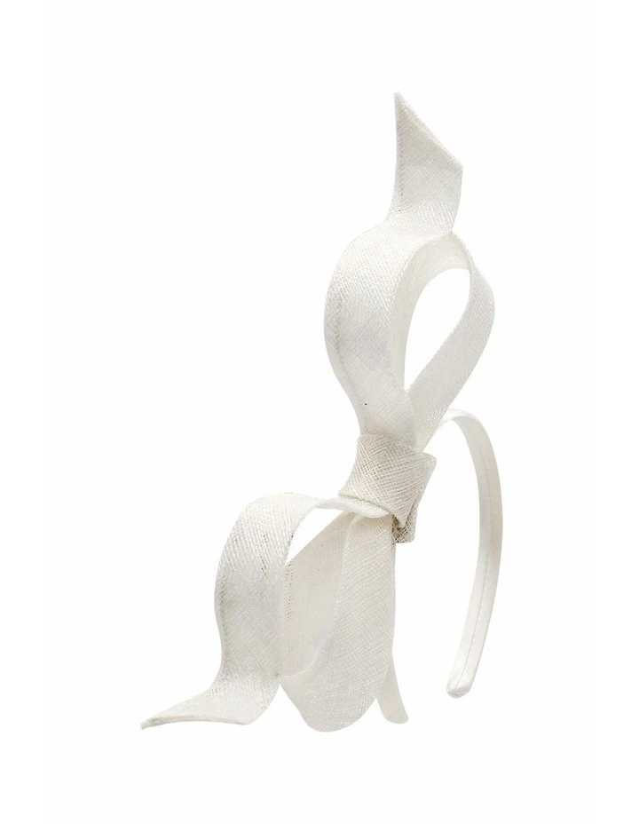 Sutton Fascinator in White image 3